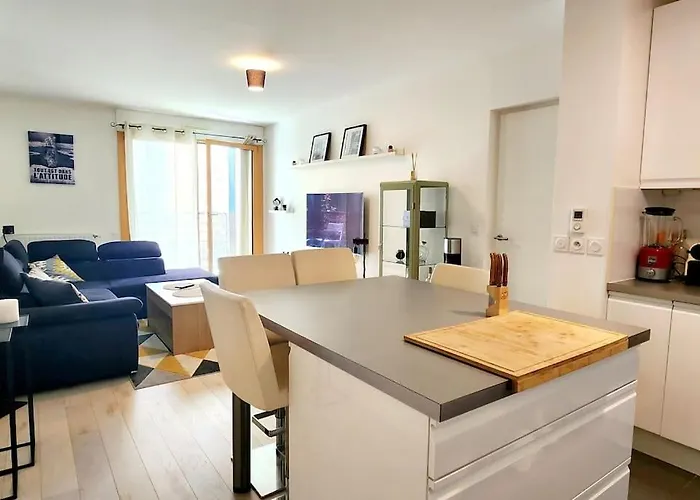 All Comfort -Parking&Fibre #Welcomehome Gare Colombes