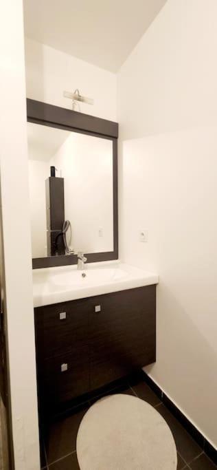 Apartment Comfort -parking&fibre #welcomehome Gare Colombes Bois-Colombes