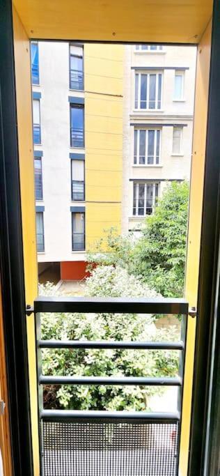 Apartment Comfort -parking&fibre #welcomehome Gare Colombes Bois-Colombes